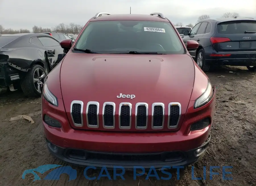 1C4PJLCB2FW517557# 5