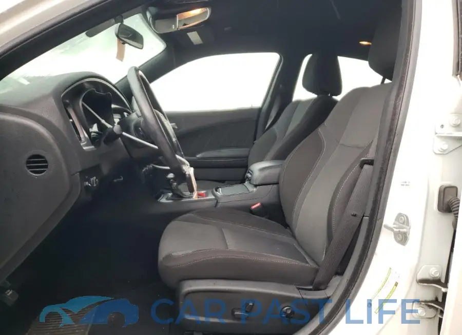 2C3CDXBG1LH136114# 7