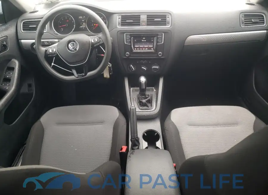 3VW2B7AJ2HM315441# 8