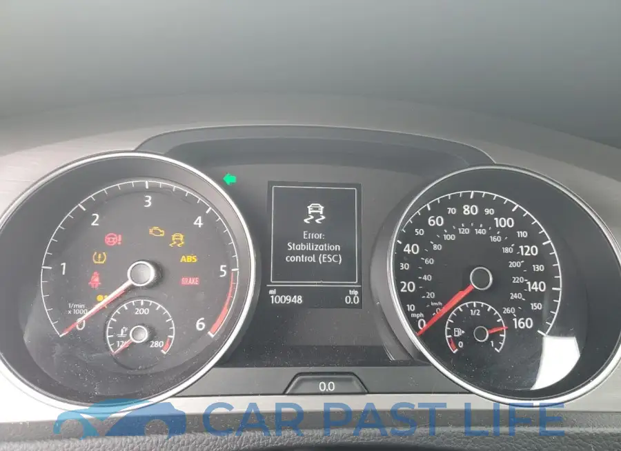 3VWCA7AU2FM504654# 9