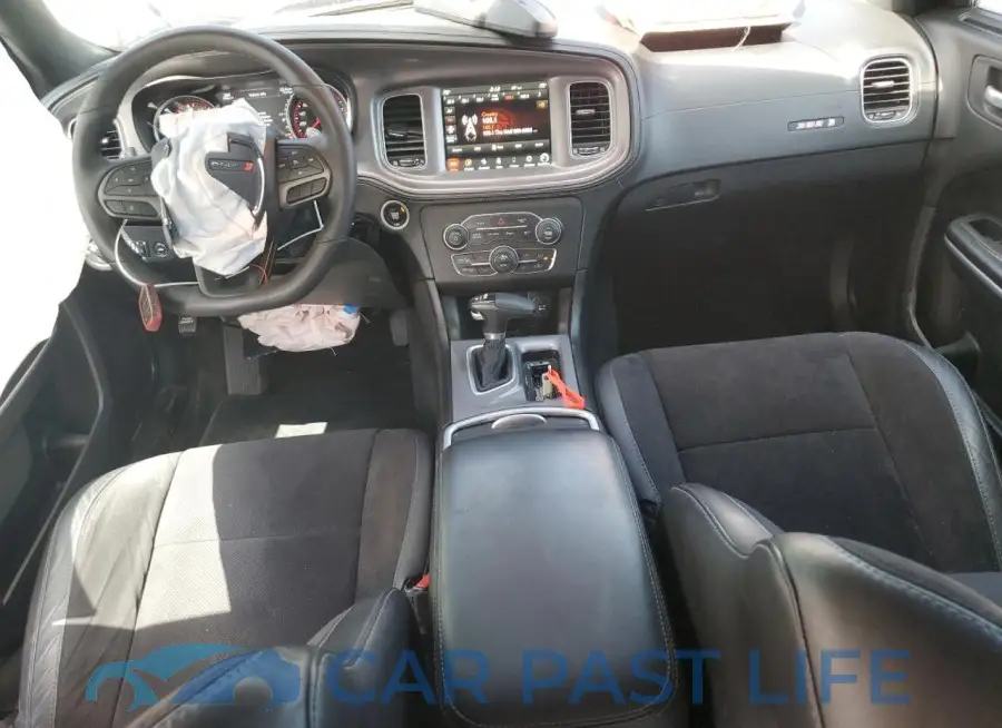 2C3CDXGJ7PH622825# 8