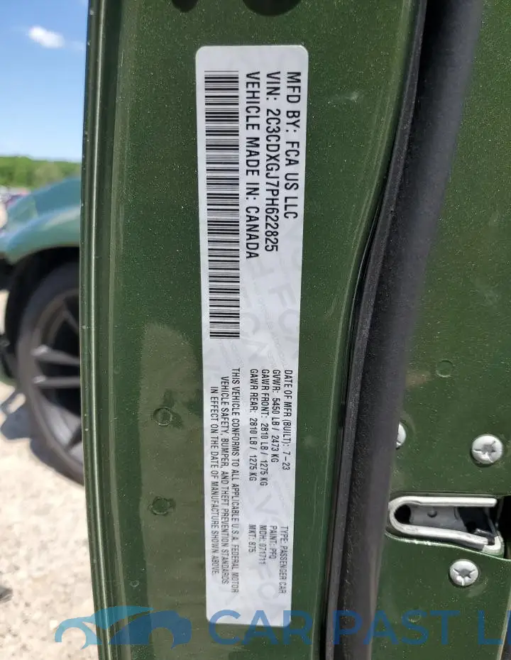 2C3CDXGJ7PH622825# 13