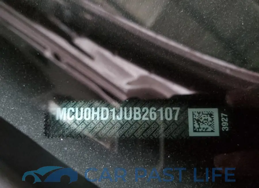 1FMCU0HD1JUB26107# 12