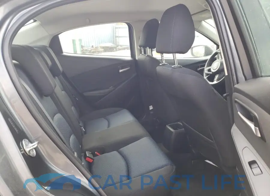 3MYDLBYV3KY518201# 10