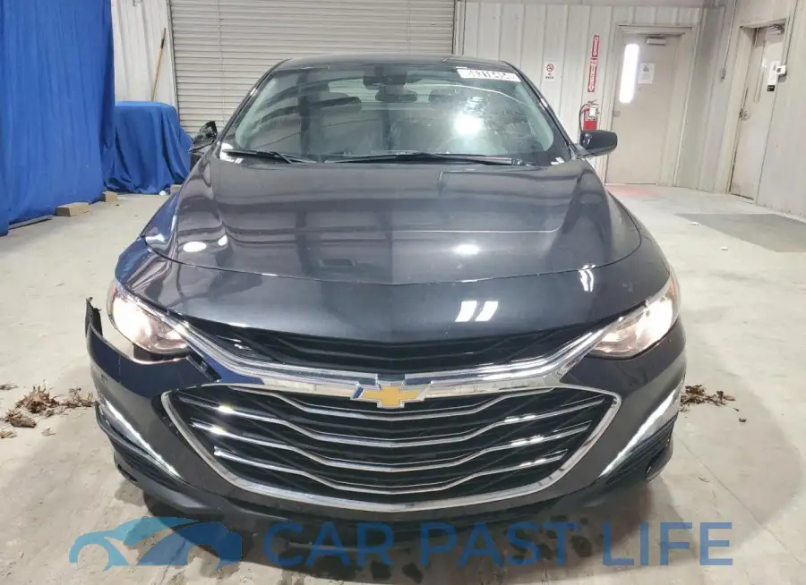 1G1ZD5ST6PF138139# 5