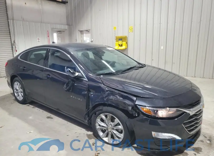 1G1ZD5ST6PF138139# 4