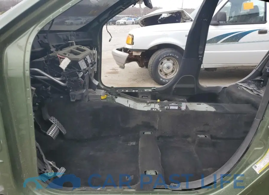 2C3CDXGJ2LH252250# 7