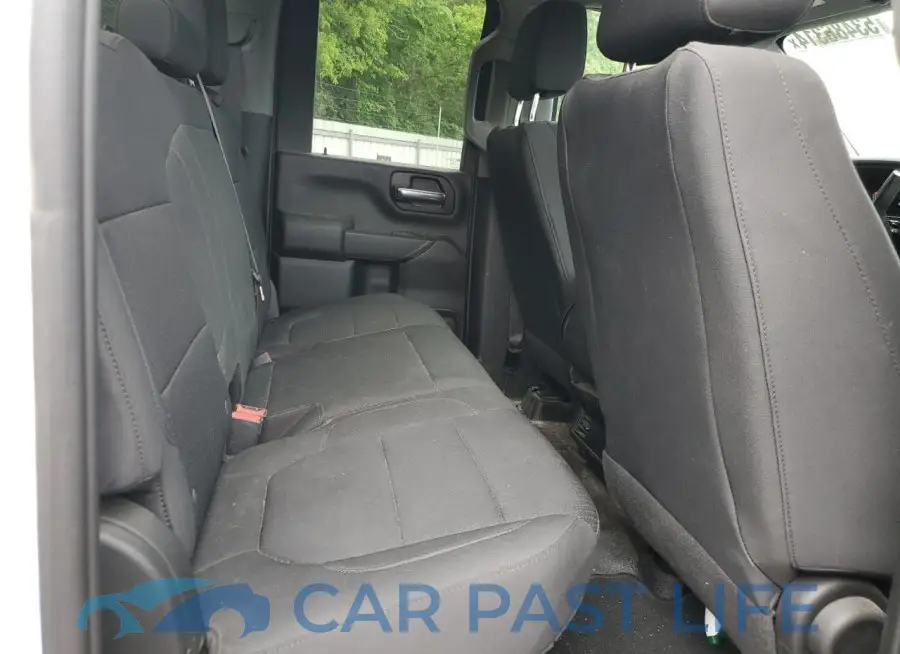 1GT58LE75NF354395# 10