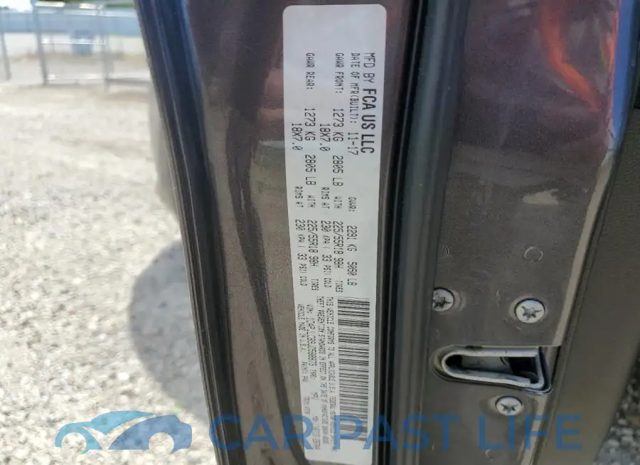 1C4PJLCB9JD588873# 13