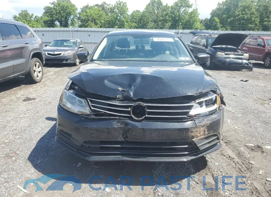 3VW1K7AJ3FM224865# 5