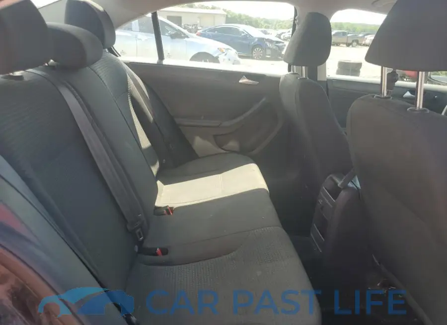 3VW1K7AJ3FM224865# 10