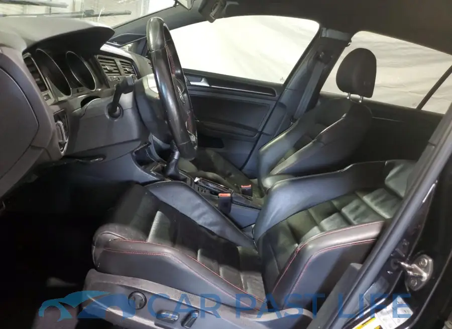 3VW547AU6HM012132# 7