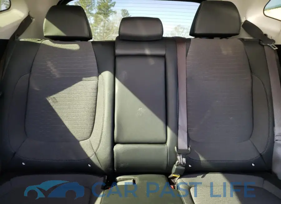 KNDEU2AA8M7171637# 10