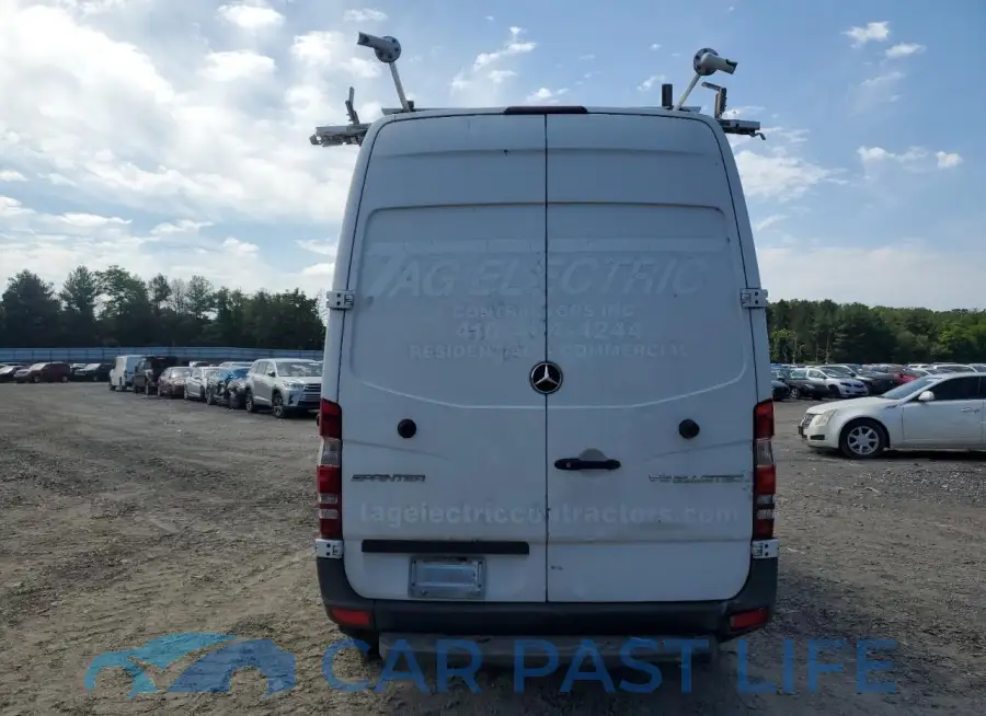 WD3PE7CC2FP106975# 6