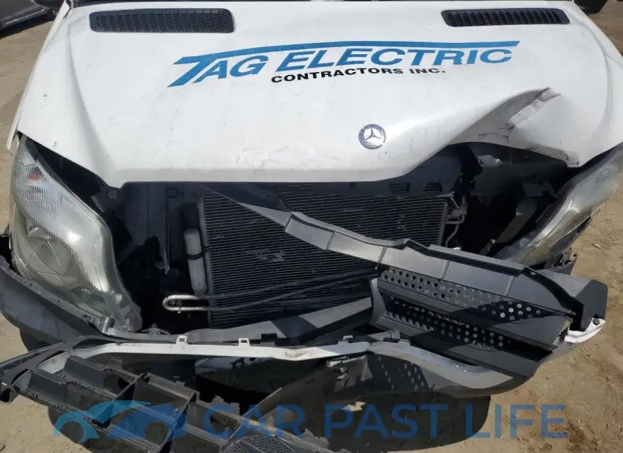 WD3PE7CC2FP106975# 12