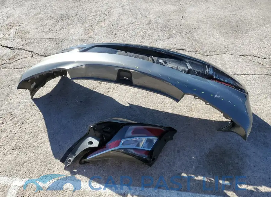 1G1RC6S56HU177658# 12