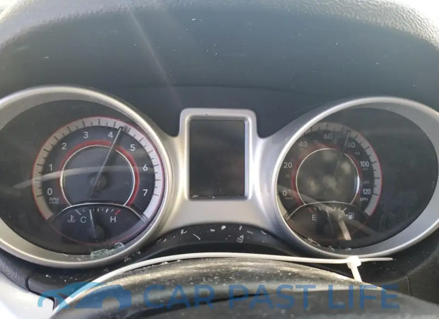 3C4PDCAB7LT207061# 9