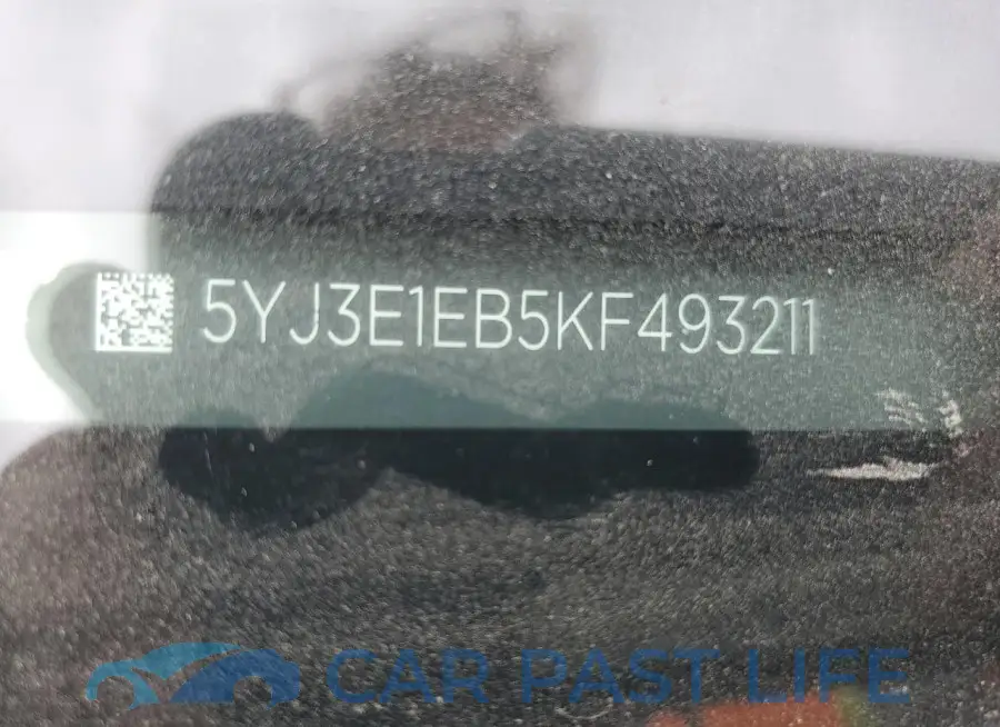 5YJ3E1EB5KF493211# 12