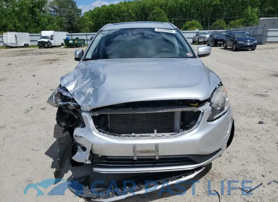 YV4940RD3F2599696# 5