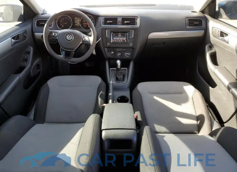 3VW2B7AJ3HM386938# 8