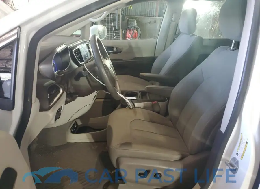 2C4RC1FG7JR354193# 7