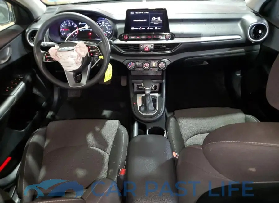 3KPF24AD5PE570719# 8
