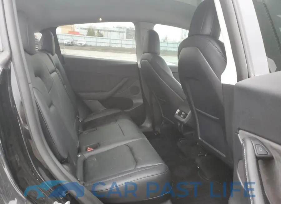 7SAYGDEE9NF570536# 10