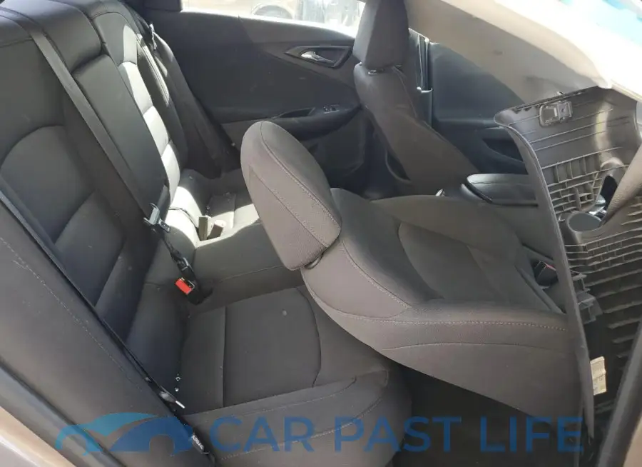 1G1ZD5ST3JF212284# 10