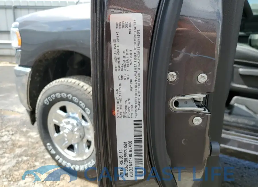 3C6UR5HL8RG278504# 12