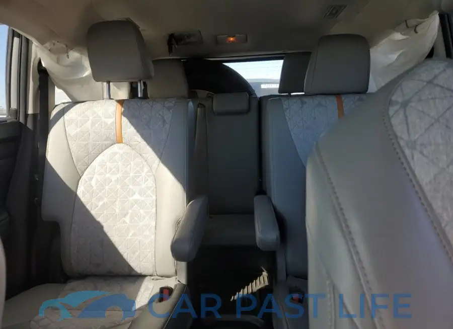 5TDAARAH7PS527616# 10