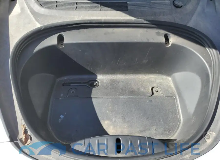 5YJ3E1EB5LF665240# 11