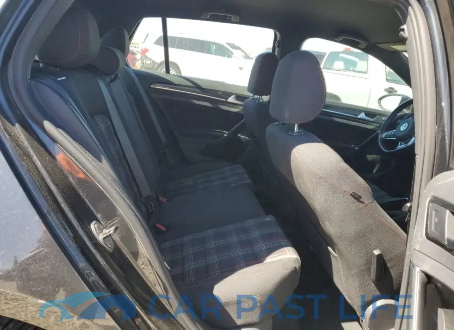 3VW4T7AU5HM049218# 10