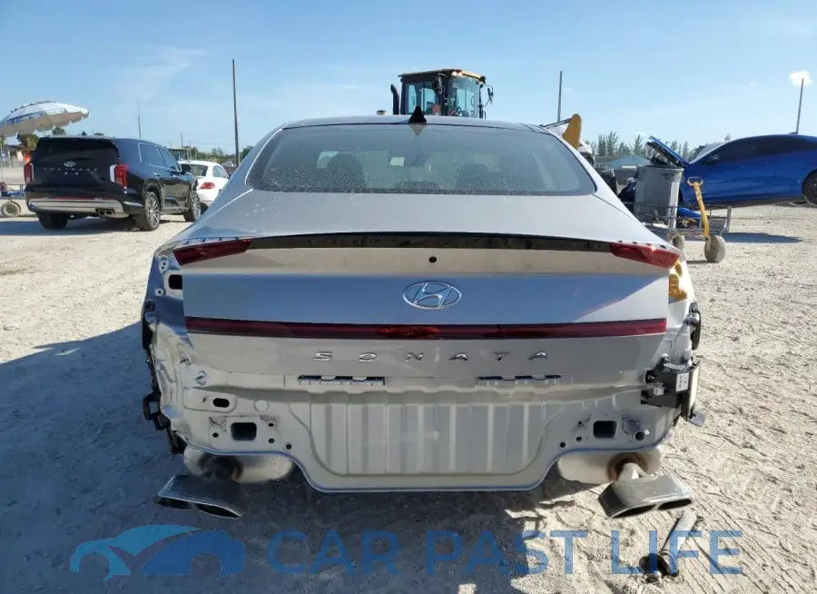 KMHL14JC6PA339520# 6