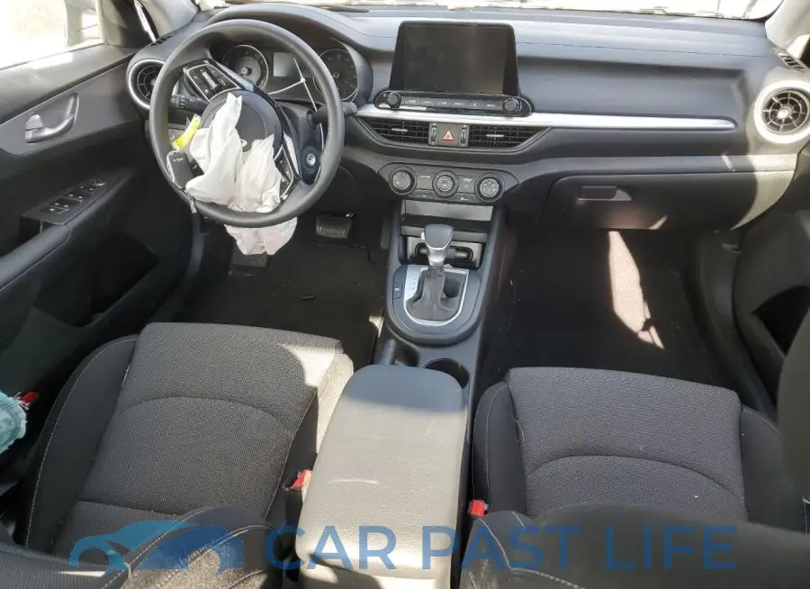 3KPF24AD9PE694329# 8