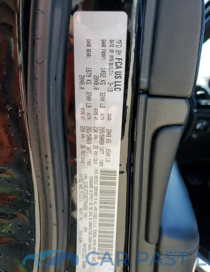 1C4RJFCG3KC704050# 12