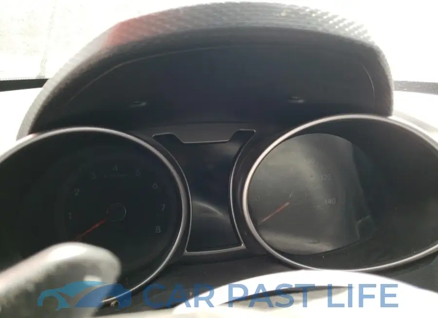 KMHTC6AD6GU271720# 9