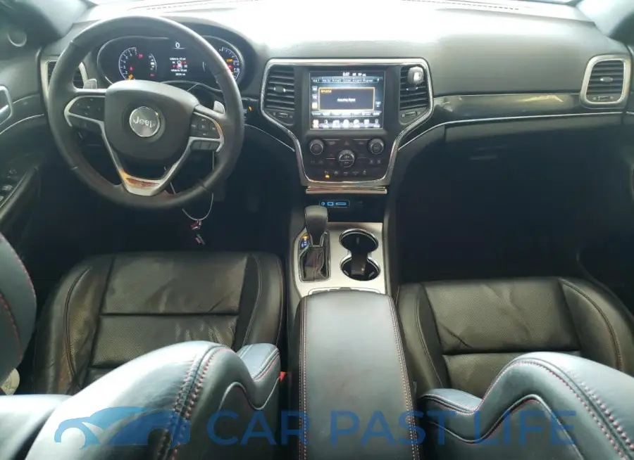 1C4RJFLG8HC822863# 8