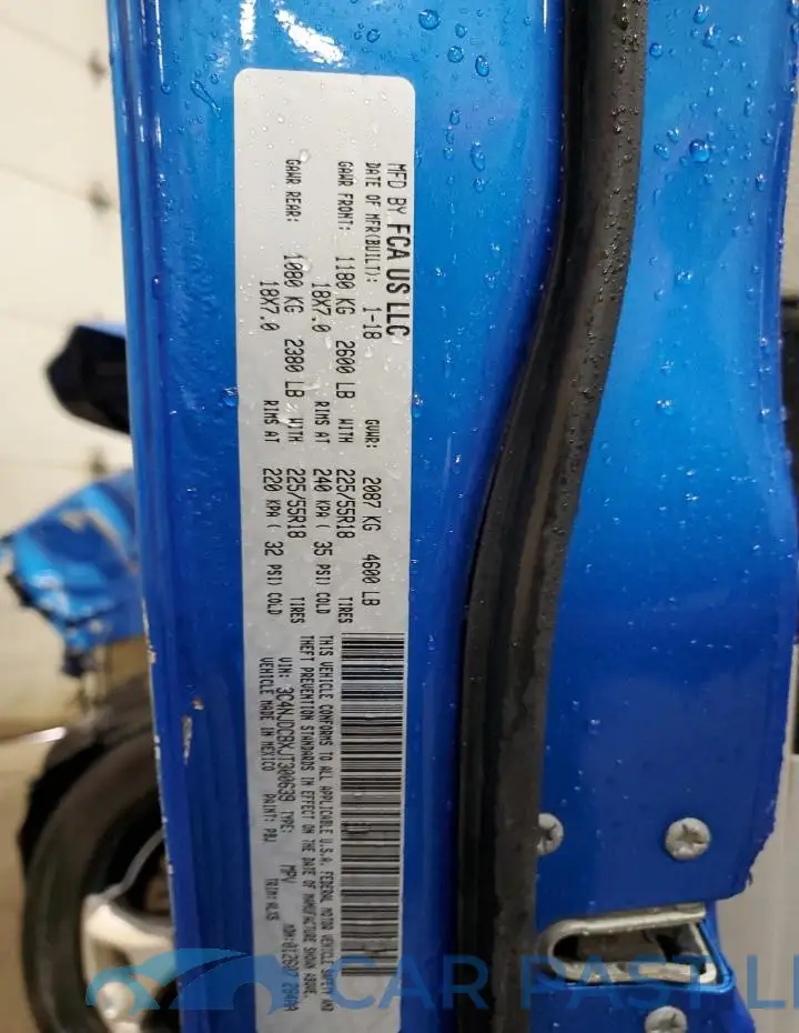 3C4NJDCBXJT300639# 14