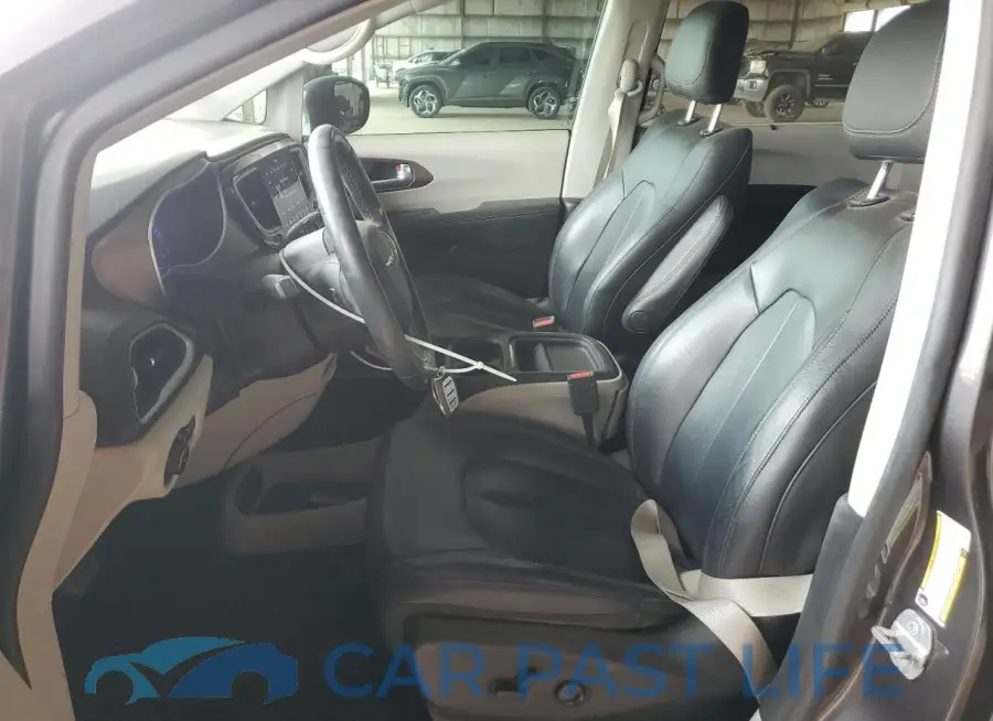2C4RC1BG2JR117472# 7