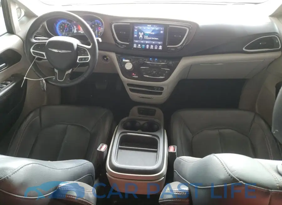 2C4RC1BG2JR117472# 8