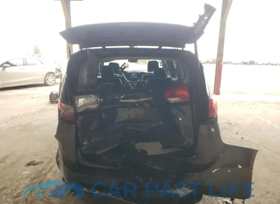 2C4RC1BG2JR117472# 6