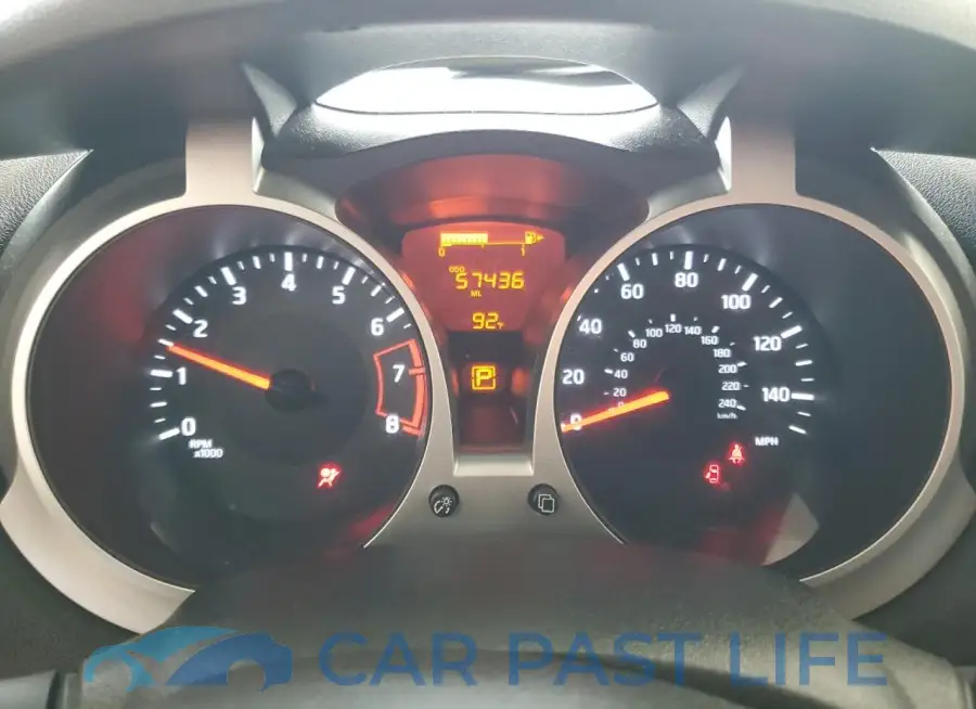 JN8AF5MR3GT608990# 9