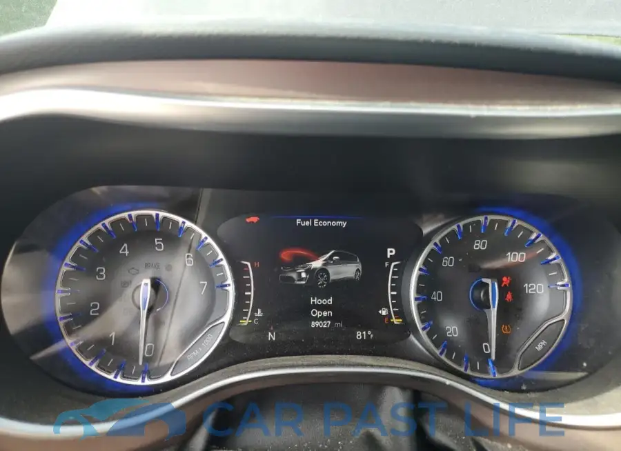 2C4RC1EG1HR643792# 9