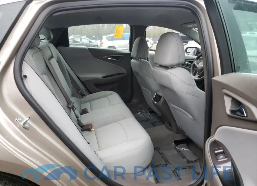 1G1ZD5ST5NF130336# 10