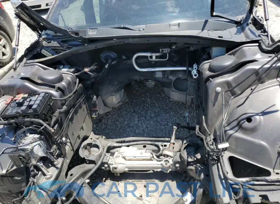 2C3CDXGJ3KH501962# 11