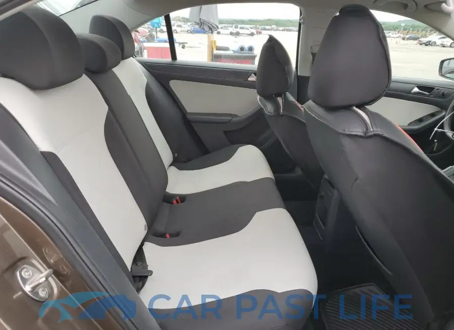 3VW2K7AJ5FM275031# 10
