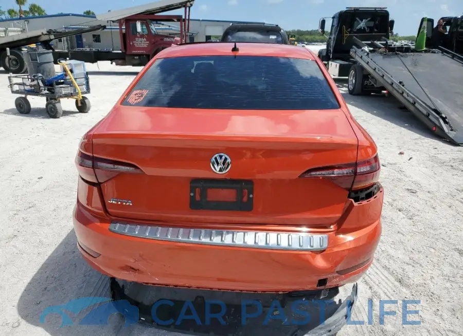 3VWCB7BU6KM202225# 6