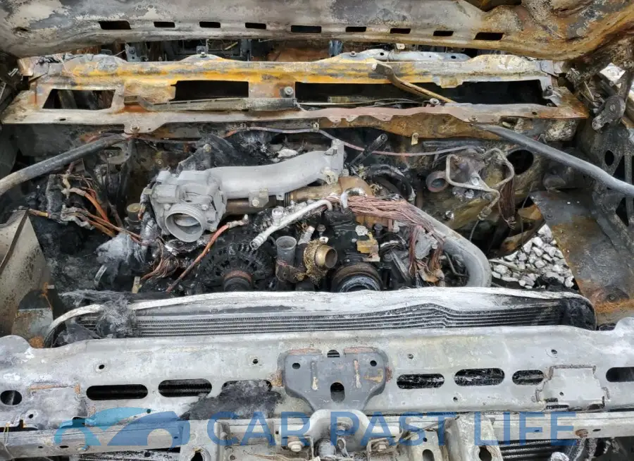 1GT12SE82GF169209# 11