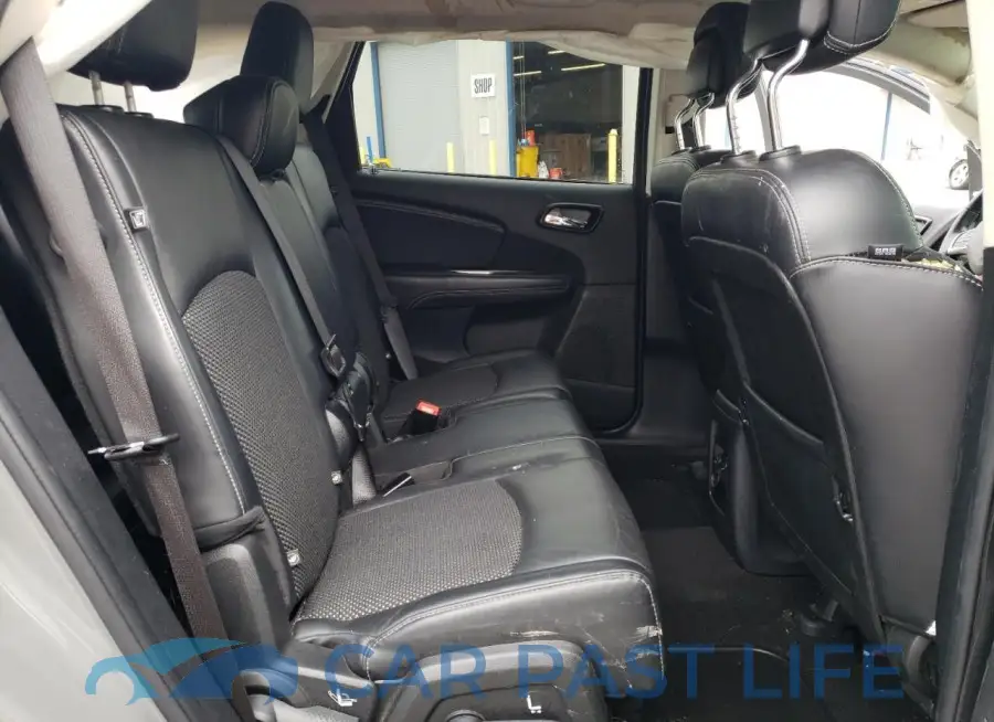 3C4PDCGB8LT253926# 11