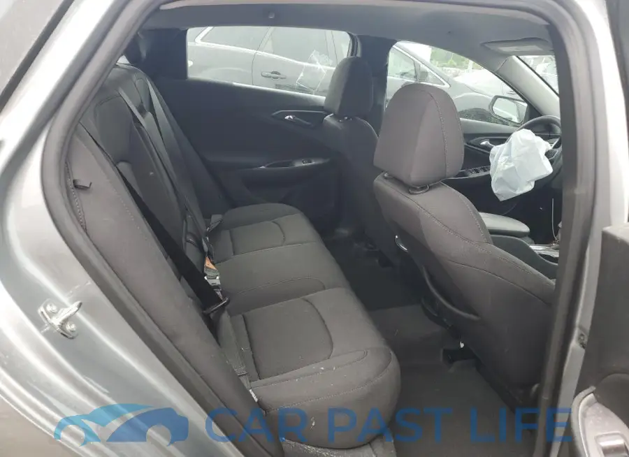 1G1ZD5ST9RF105901# 10
